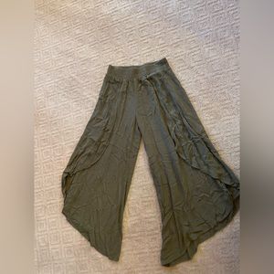 Roxy cover up pants